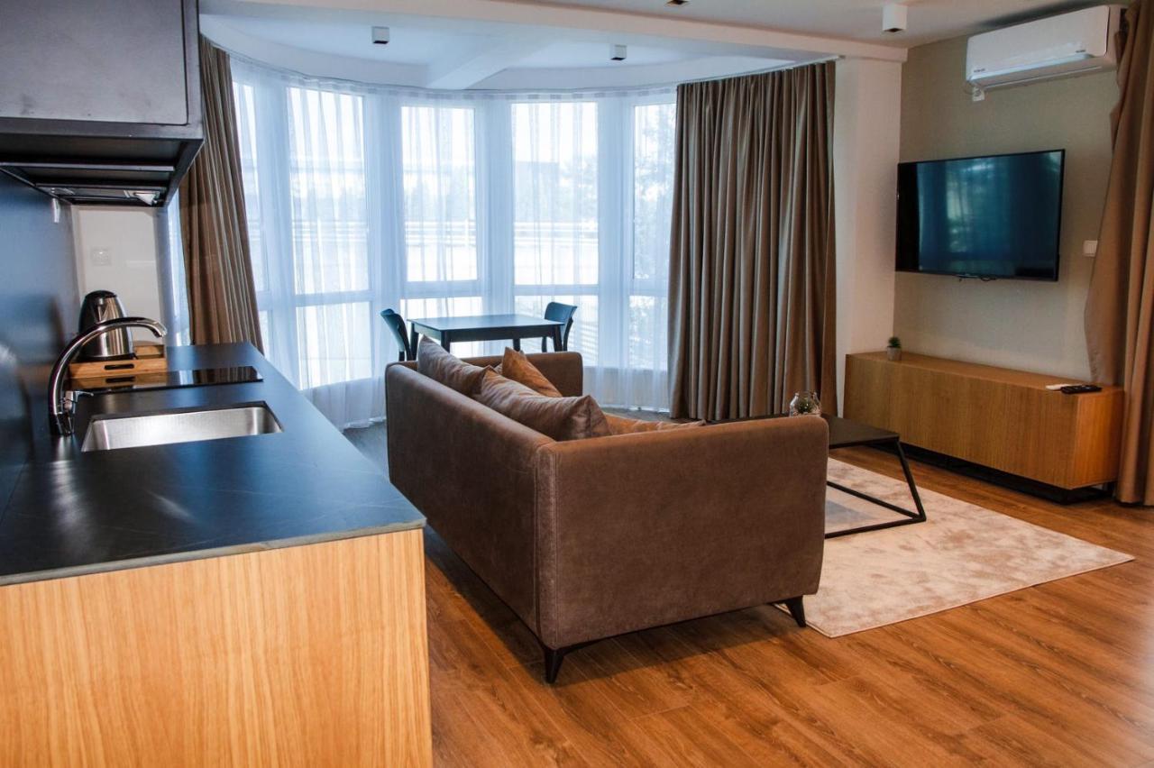 Swiss Apartments Prishtina พริสตีนา ภายนอก รูปภาพ