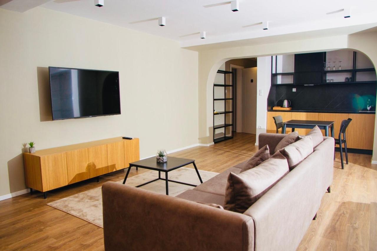 Swiss Apartments Prishtina พริสตีนา ภายนอก รูปภาพ